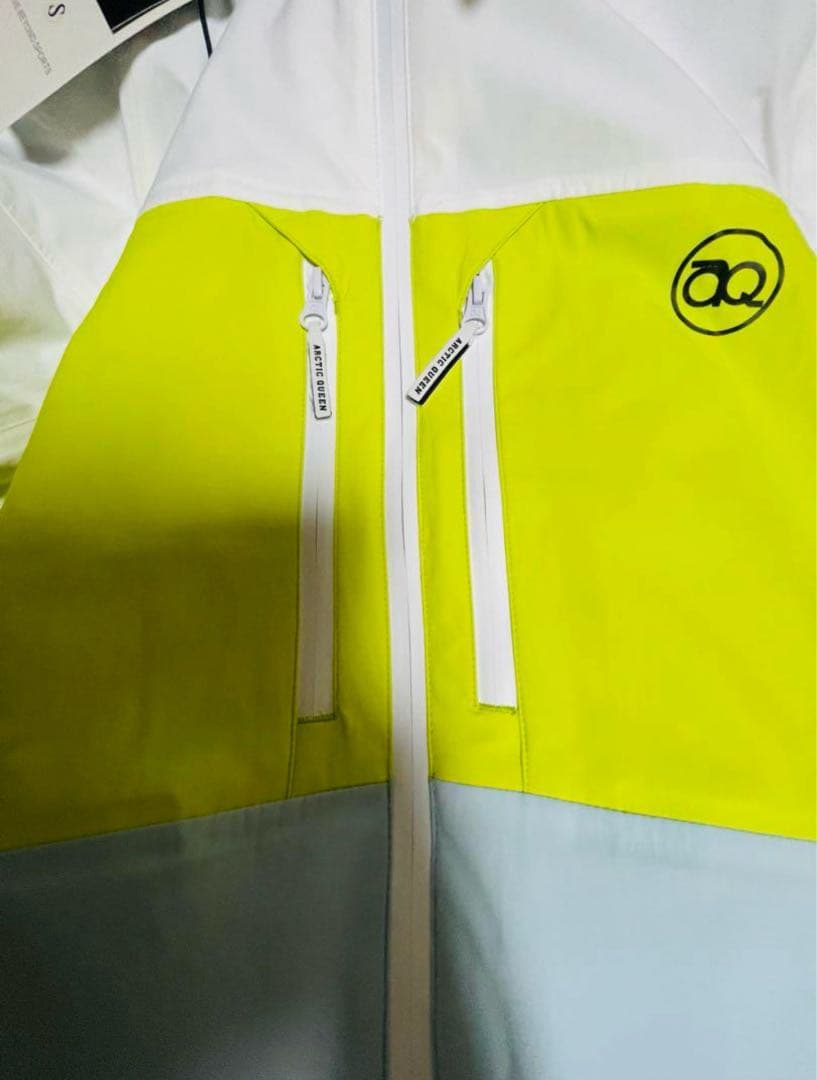 【新品タグ付き】MORGEN SKY スキーウェア　スノボウェア　Sサイズ