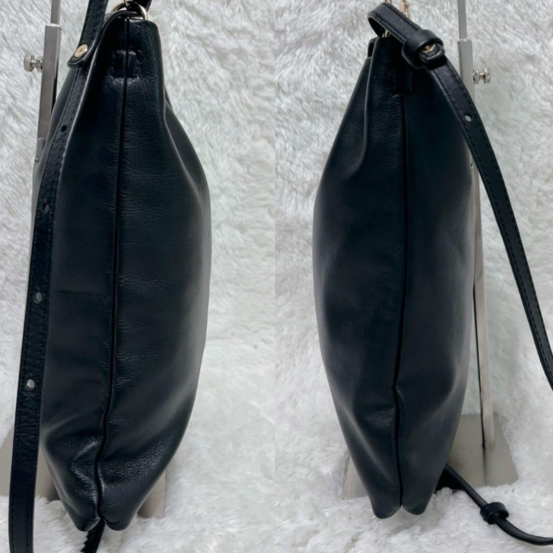 極美品　イアパピヨネ　牛革エンボス　2WAYショルダーバッグ　ゴールド金具