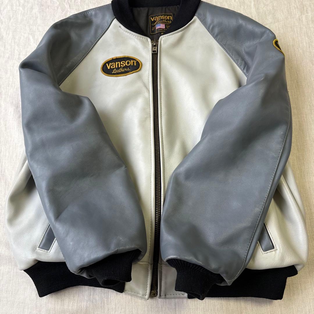 希少ビックサイズ VANSON オールレザー スタジャン チームジャケット 48