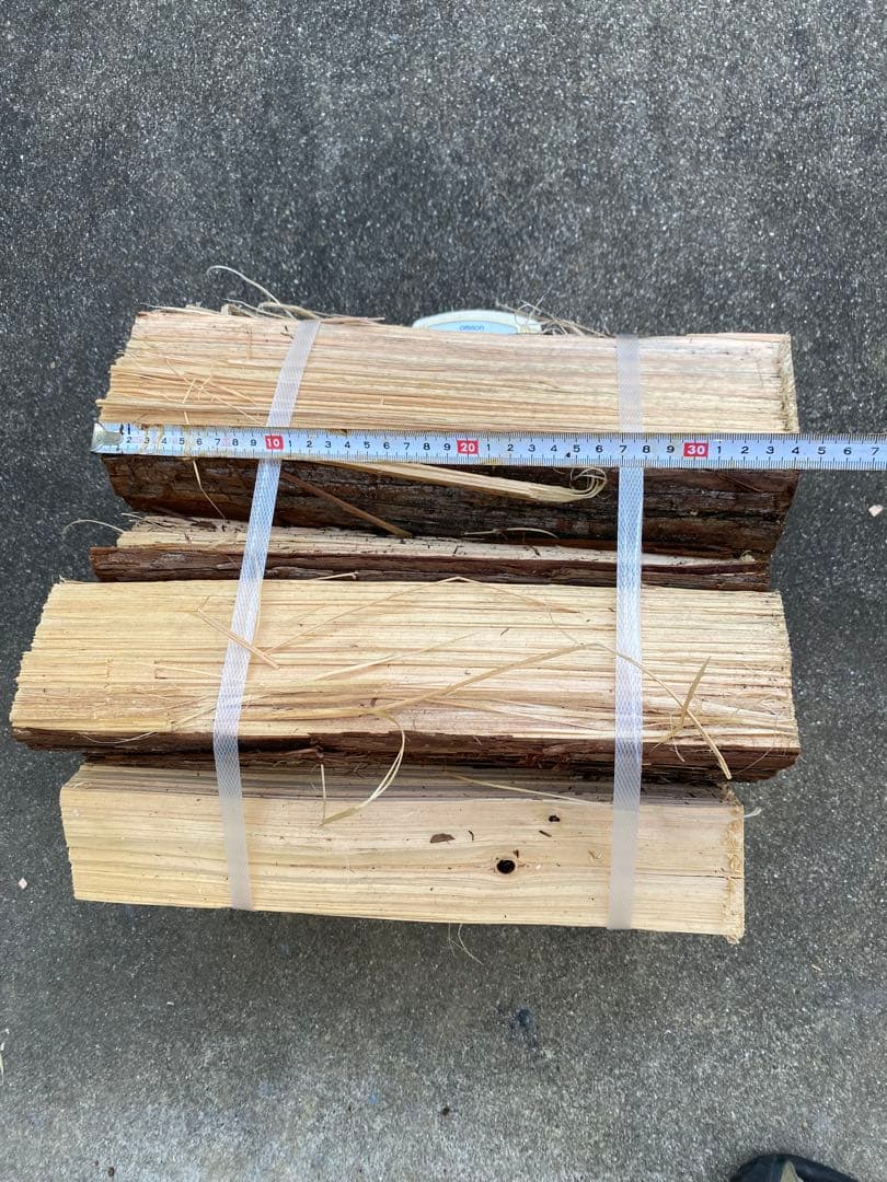 薪　ヒノキ100束（800kg〜1,000kg）