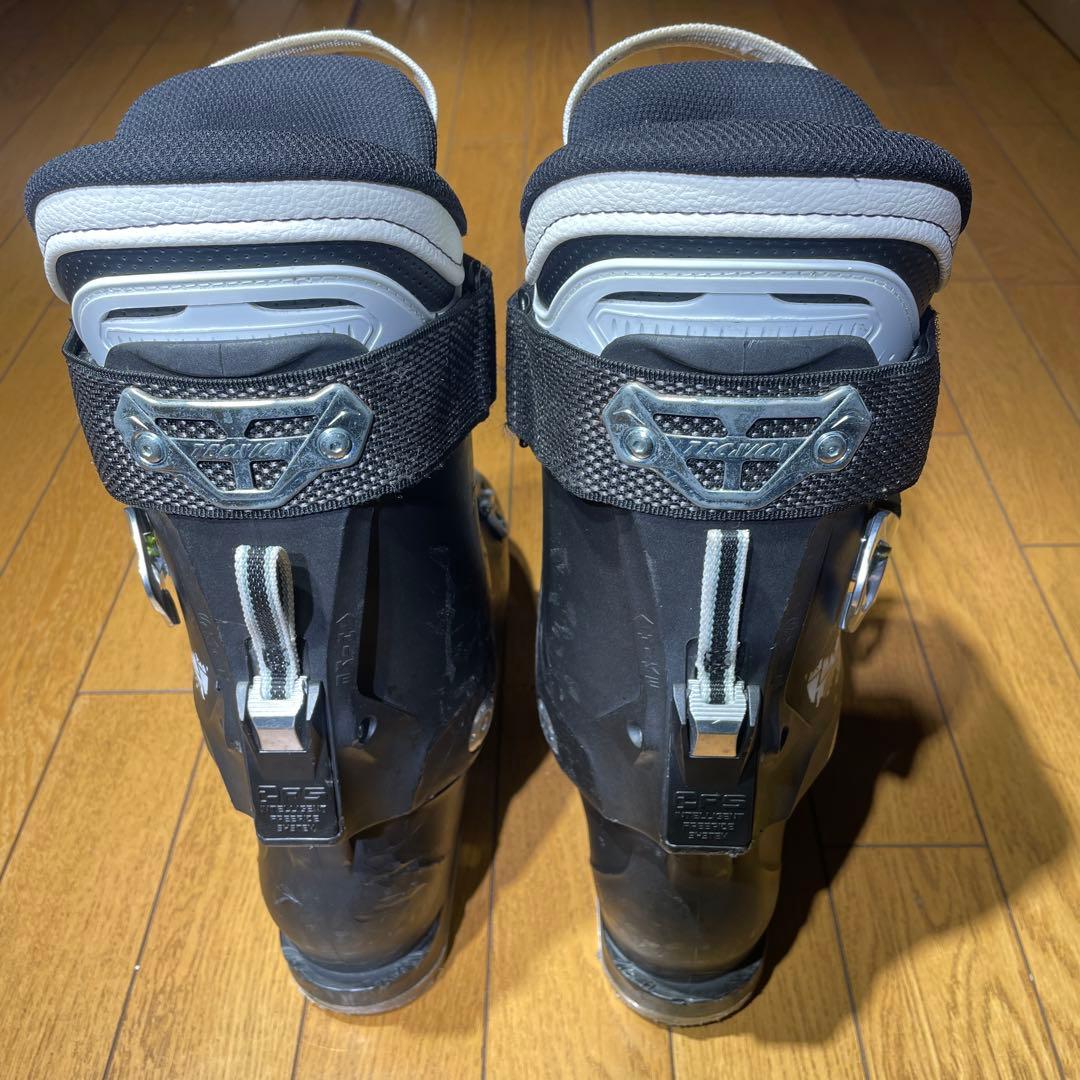 快適幅広TECNICAテクニカ MAGNUM80 26.0-26.5cm初中級向