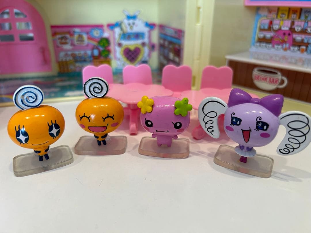 レア品 たまカフェ みーんなたまともフィギュアセット - メルカリ