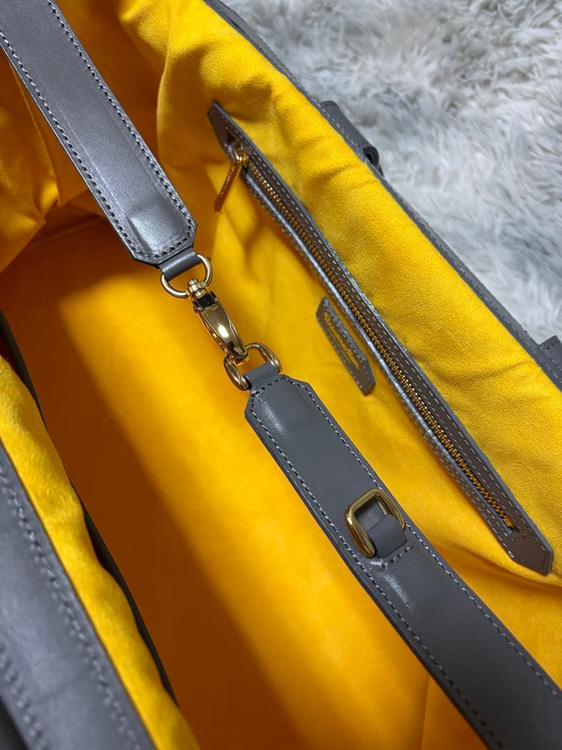 Resurrection レザレクション　トートバック