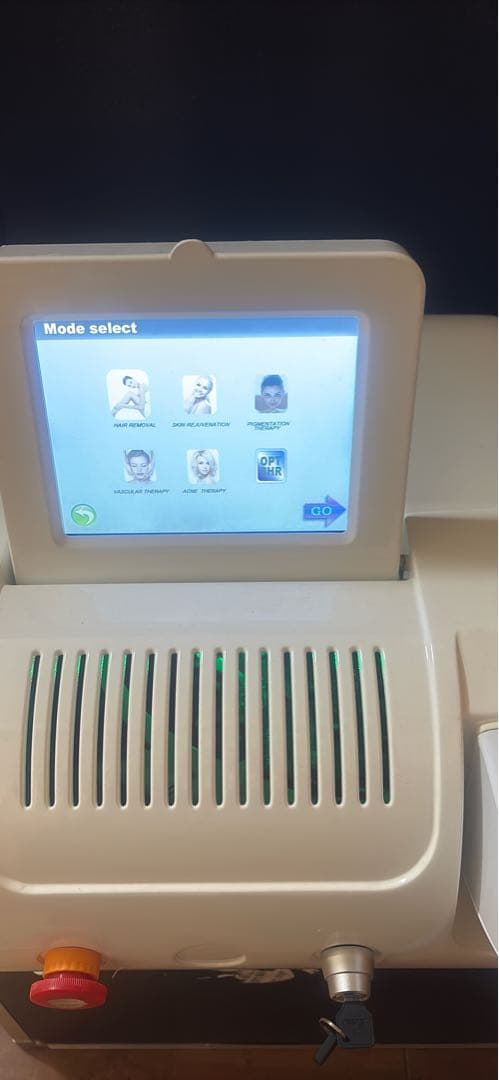 IPL脱毛機　フォトフェイシャル 脱毛器 カラーディスプレイ付き