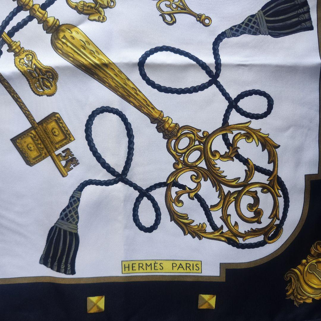 【未使用級】エルメス カレ90 LES CLES THE KEYS RARE 黒