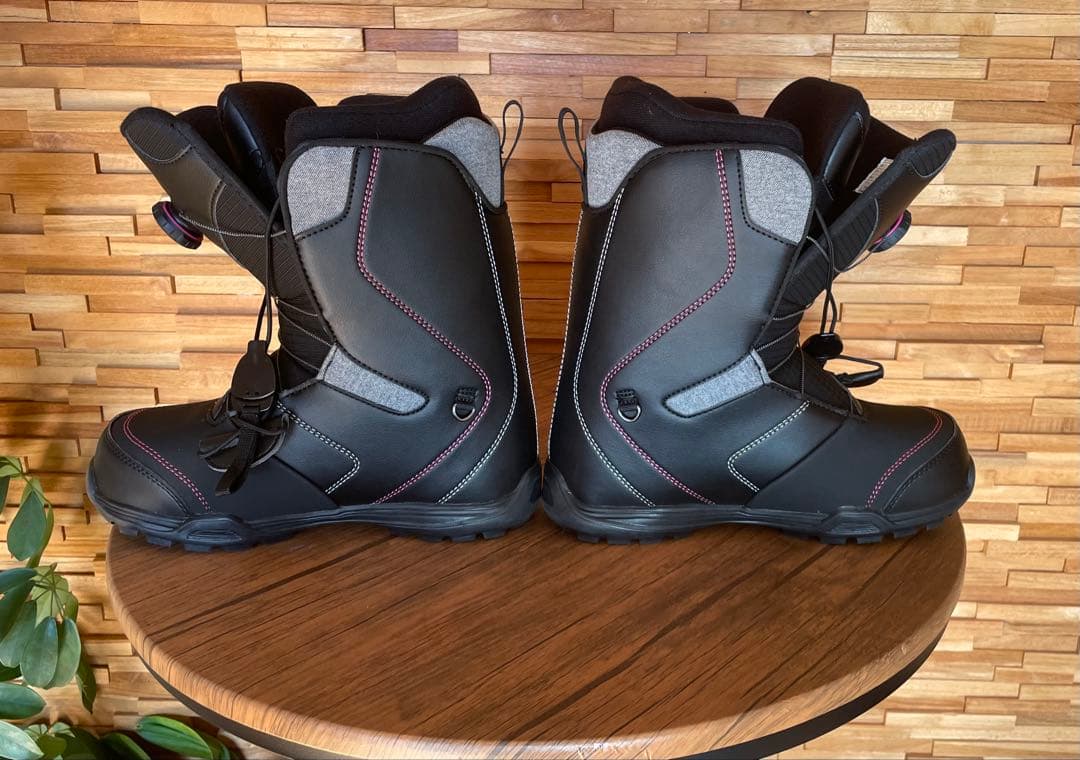 ⭐︎kissmark 女性用スノーボードブーツ ブラック（25.0㎝）【used】