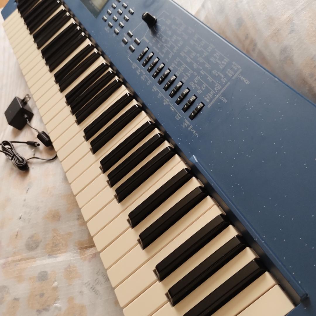 YAMAHA「 CS1X 」デジタル・シンセサイザー