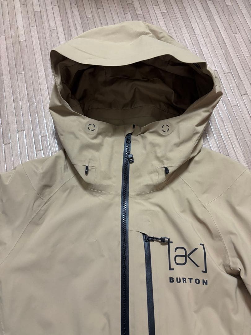 Burton [ak] GORE-TEX スノーボードジャケット ベージュ
