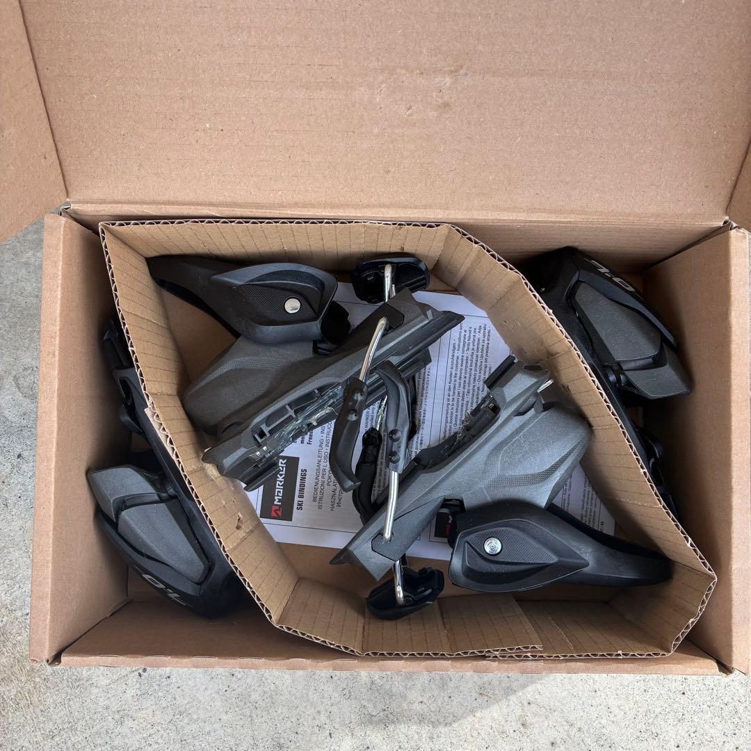 新品　Völkl RACE TIGER JR スキー板 150cm