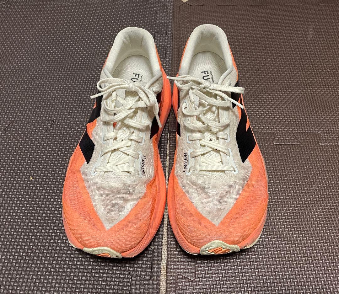 ニューバランス FuelCell Rebel v4　28.0cm