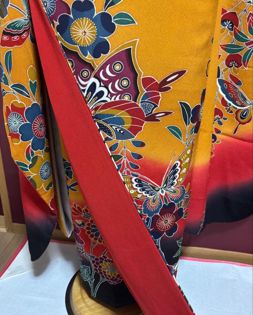 特価品！カラシ色 雅な京紅型振袖6点フルセット+帯揚げ1枚おまけ 蝶と