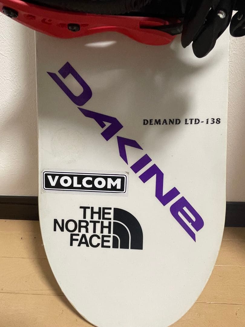 DAKINE DEMAND LTD-138 スノーボード