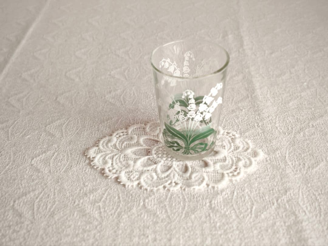 【トントトンさま】vintage doily ❀オーバルが可愛い レースドイリー