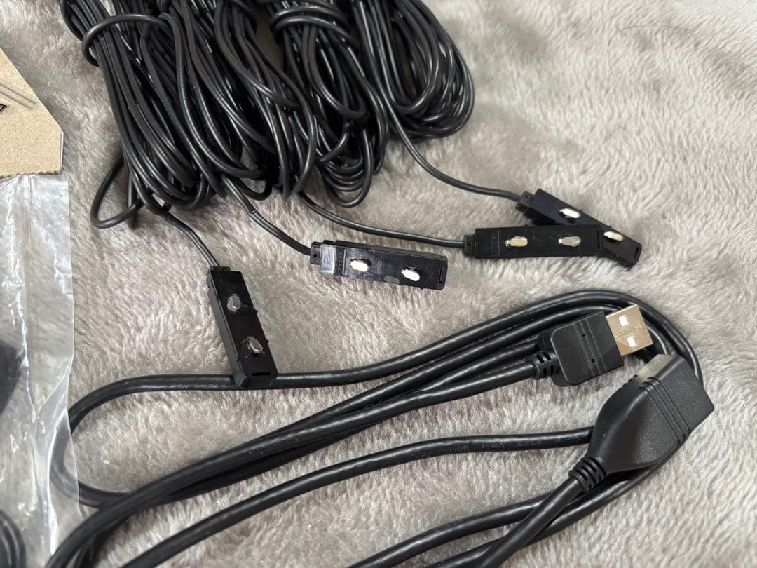 カロッツェリア AVIC-RZ811-D 美品　パイオニア　カーナビ