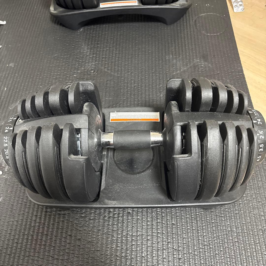 可変式ダンベル 最大24kg 15段階調整 1個 - メルカリ