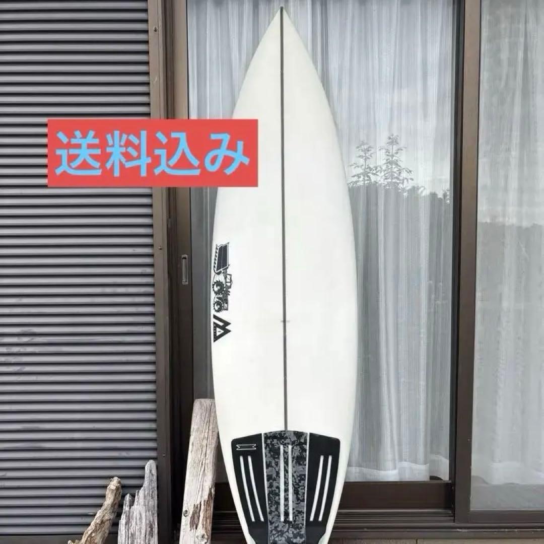 送料込 美品 JSサーフボード monsta8 5'8\"