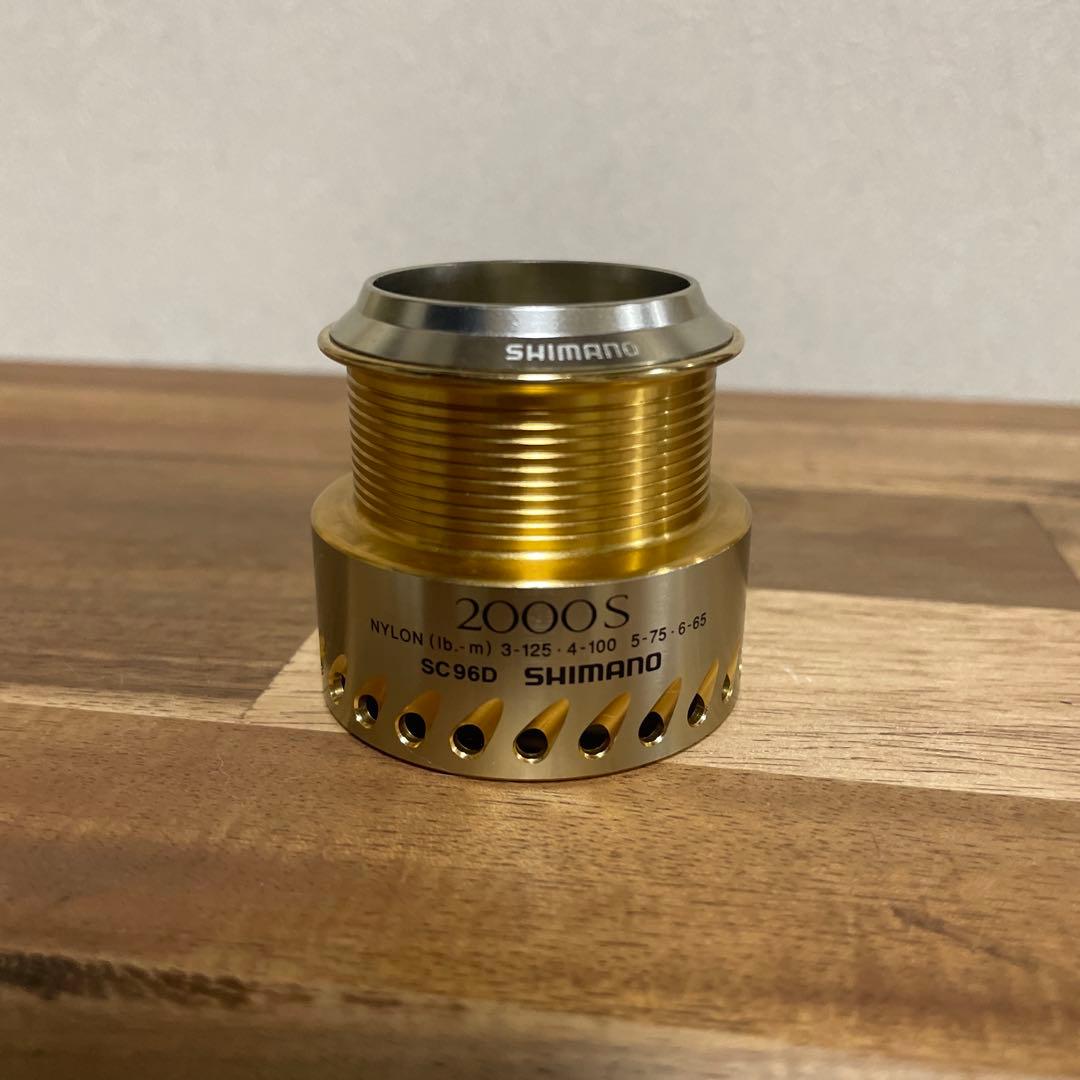 ＊＊最終値下げ＊＊動作好調！シマノ　04ステラ2000S スペアスプール２個付き