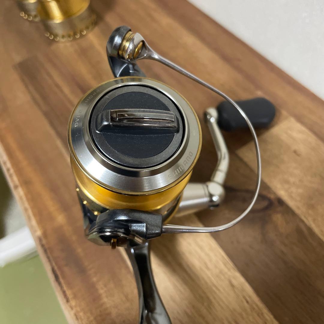 ＊＊最終値下げ＊＊動作好調！シマノ　04ステラ2000S スペアスプール２個付き