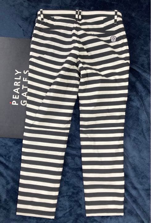 新品 パーリーゲイツ ナイロンタスランストレッチグ中綿パンツ(7)サイズ3L/紺