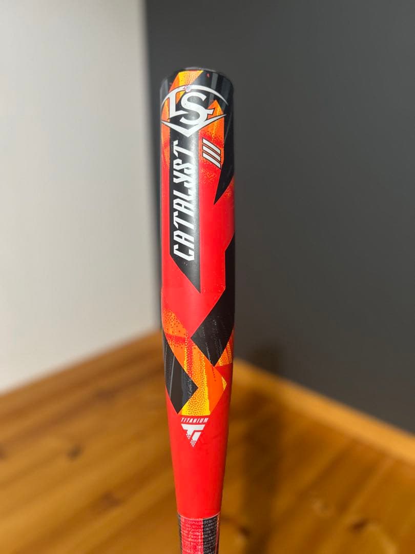 Louisville sluggerカタリスト3 78cmミドルバランス少年軟式