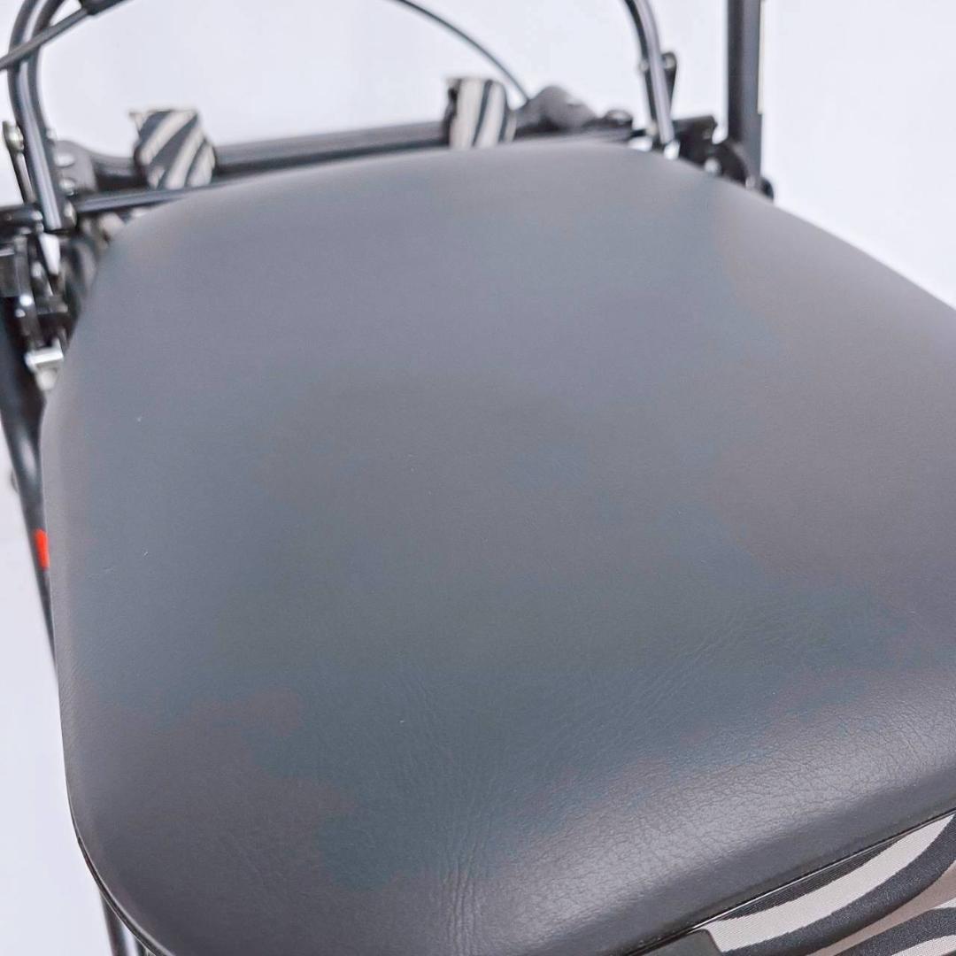【未使用級】Withone ウィズワン サンカント ゼブラ 座面付 シルバーカー