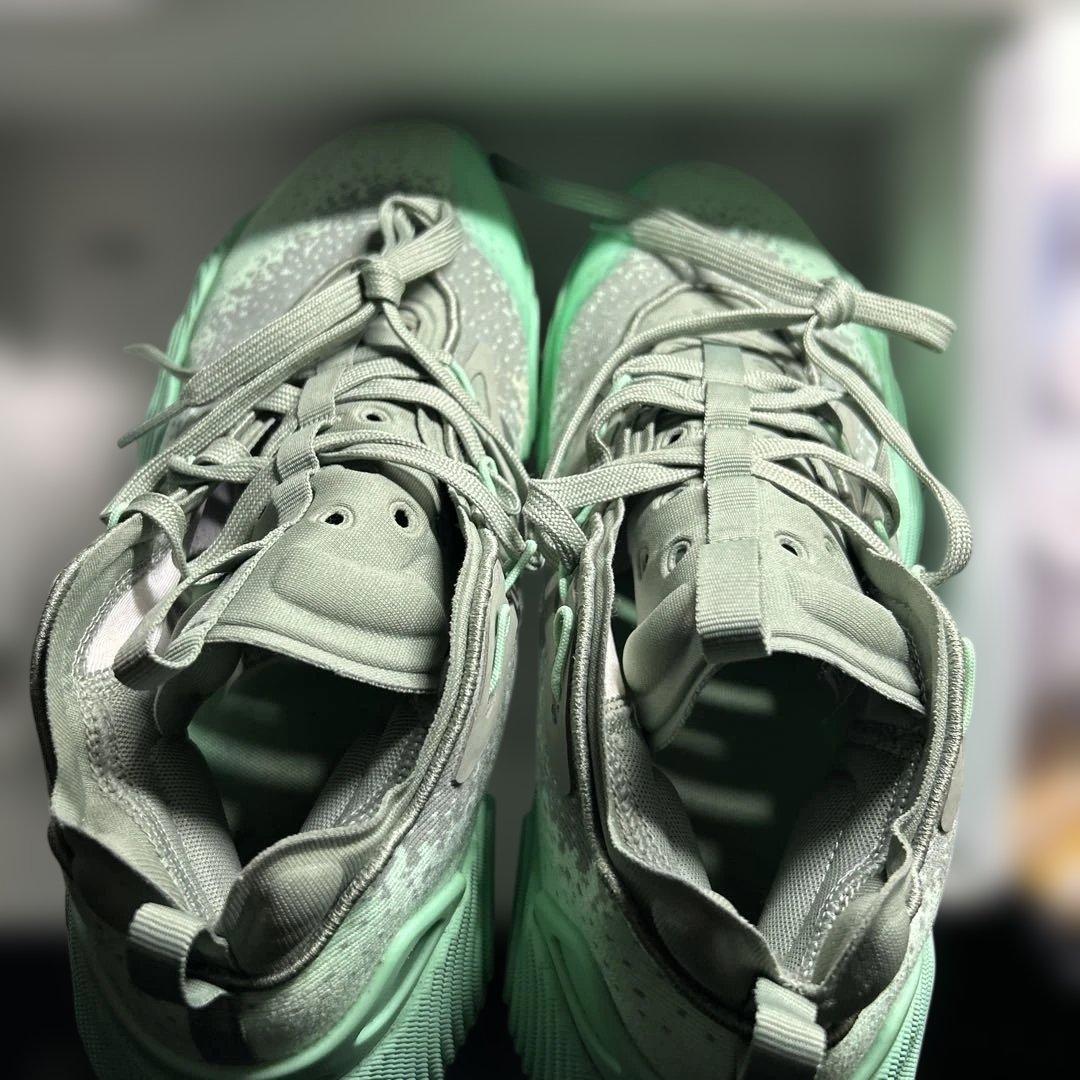 トレイヤング3 27.5cm バスケットボールシューズ