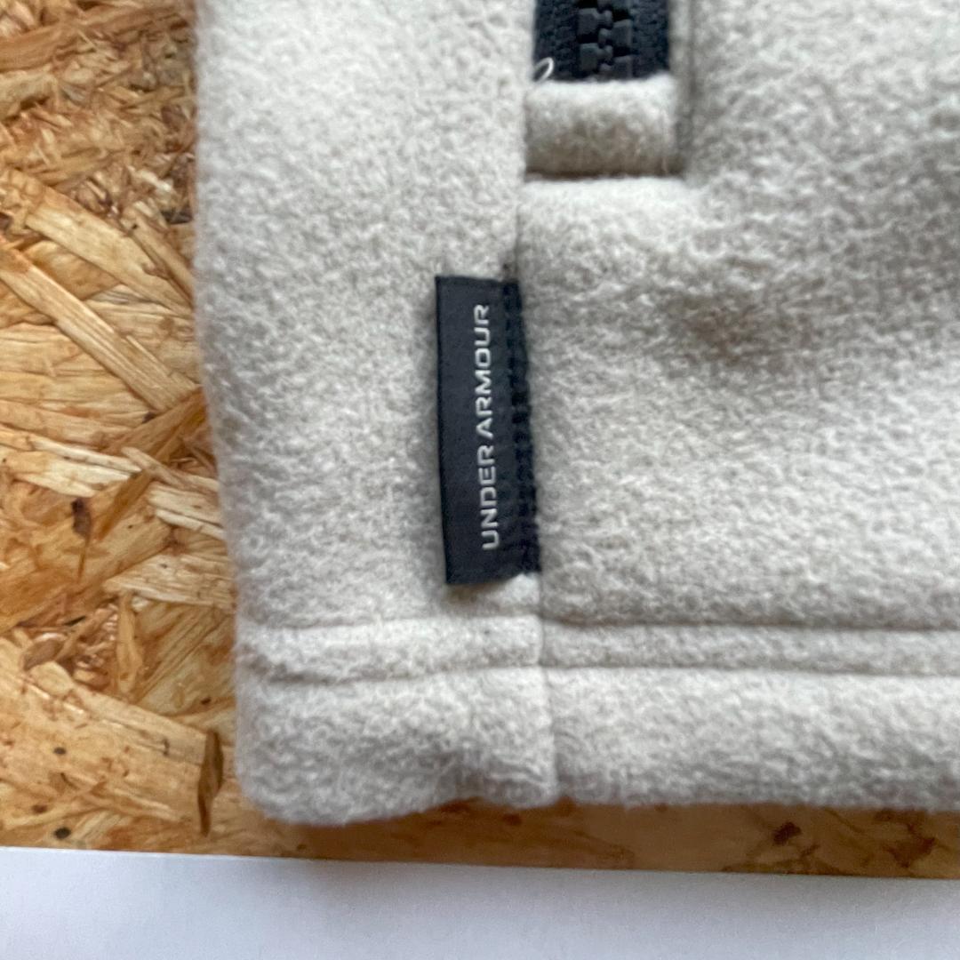 【 アンダーアーマー 】（MD）新品未使用品：フリースジャケット GOLF