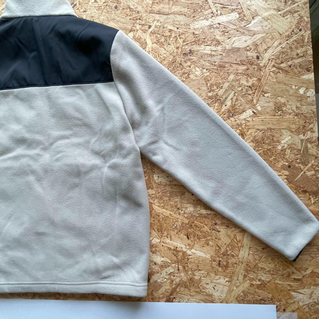 【 アンダーアーマー 】（MD）新品未使用品：フリースジャケット GOLF