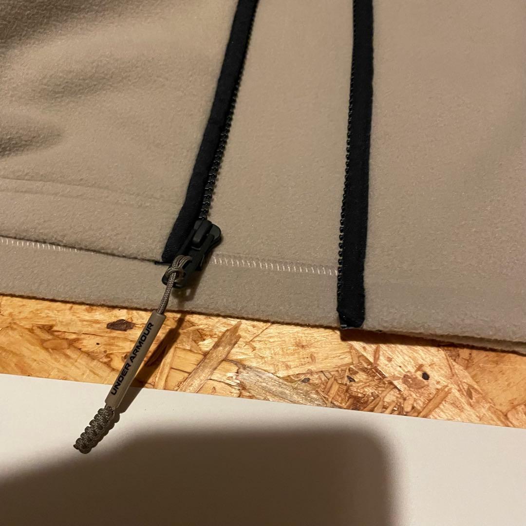 【 アンダーアーマー 】（MD）新品未使用品：フリースジャケット GOLF