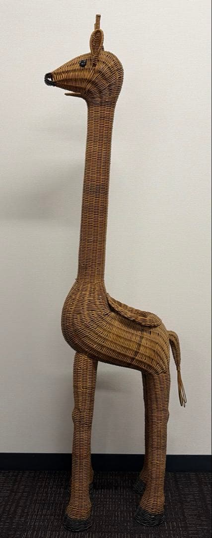 キリン ラタン 鉢置き 籐家具 オブジェ