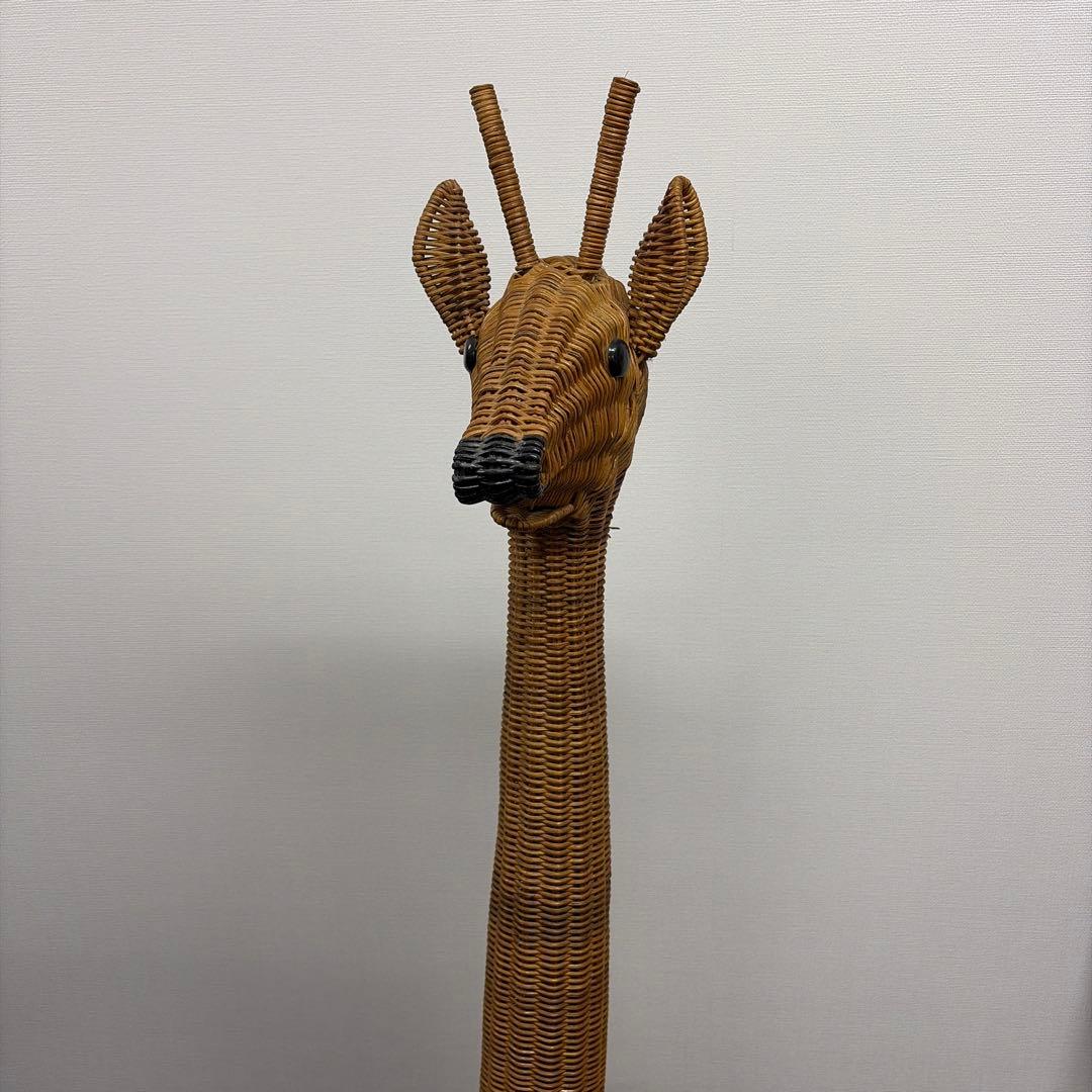 キリン ラタン 鉢置き 籐家具 オブジェ