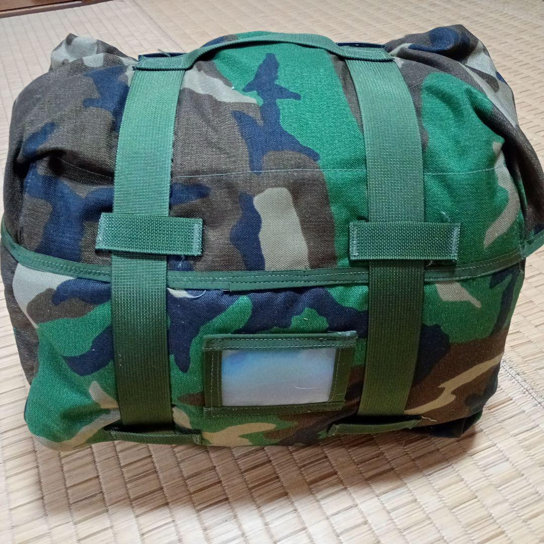 【米軍放出品】　寝袋/羽毛 ＆ 寝袋カバー　MOUNTAIN REGULAR