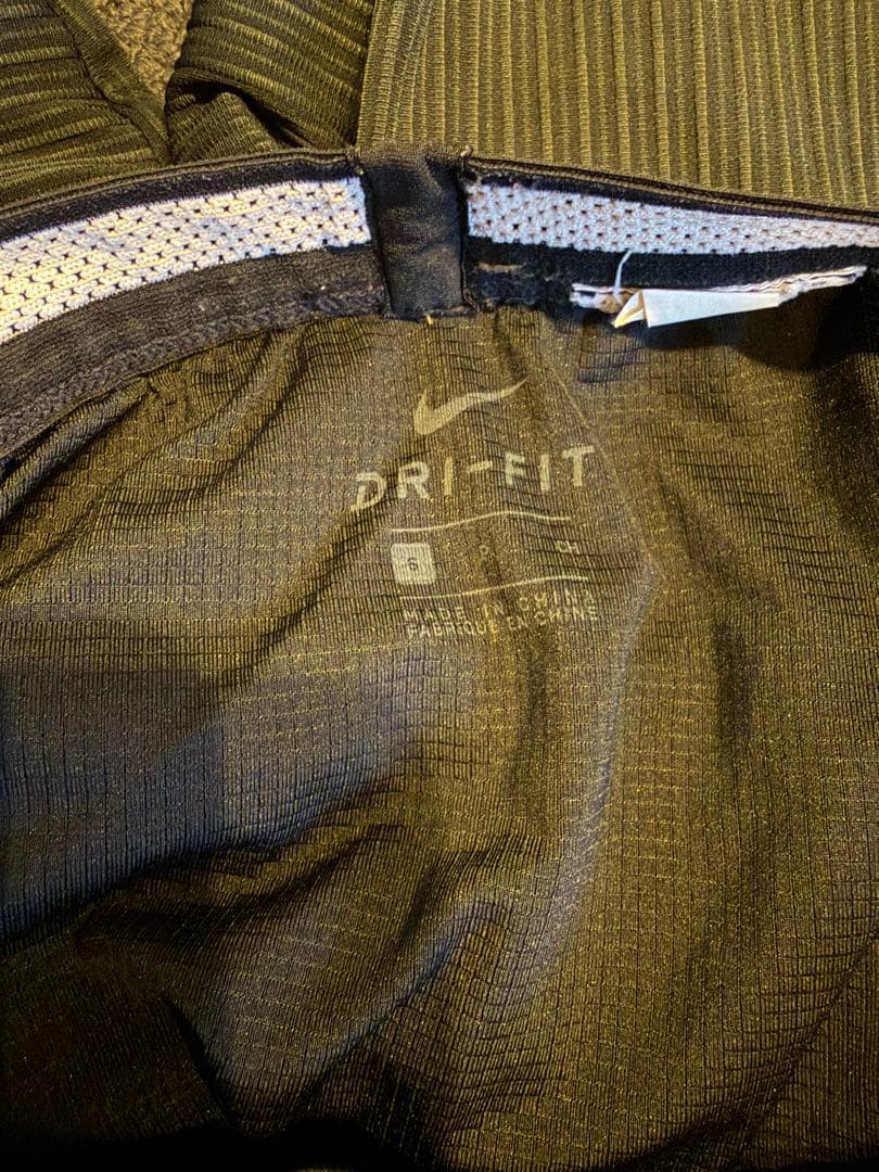 NIKEエアロスイフト上下