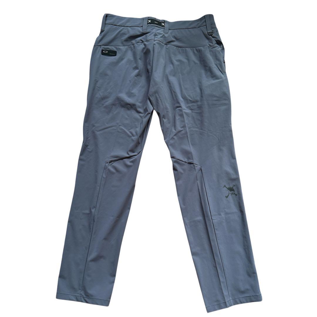 オークリー OAKLEY ゴルフパンツ 定価14,300円 サイズ32 新品