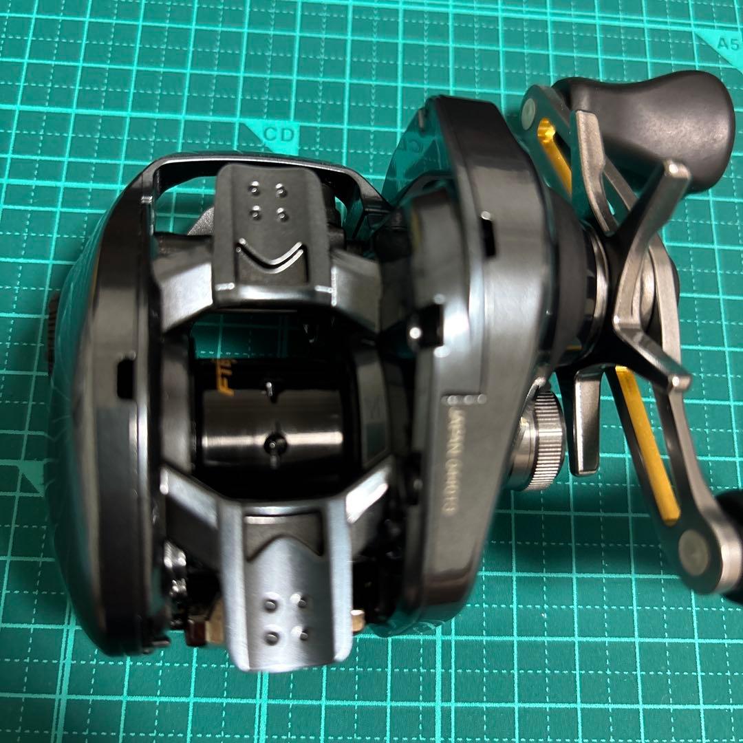 シマノ　22アルデバラン BFS XG LEFT