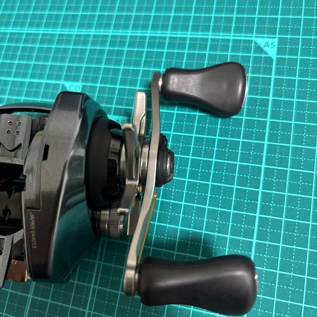 シマノ　22アルデバラン BFS XG LEFT