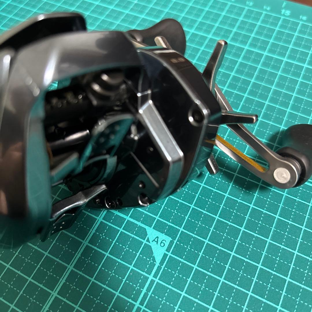 シマノ　22アルデバラン BFS XG LEFT