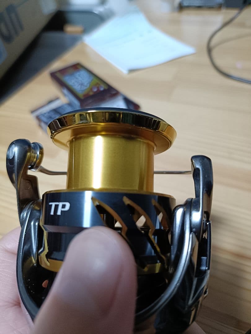 シマノ　20ツインパワー　C3000XG