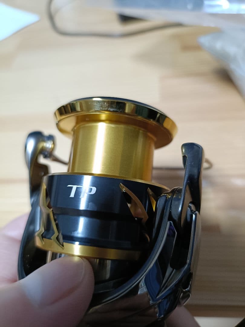 シマノ　20ツインパワー　C3000XG