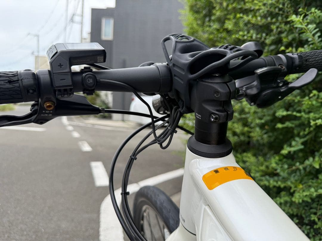 【J.B】GIANT Liv ESCAPE R W E+｜電動クロスバイク