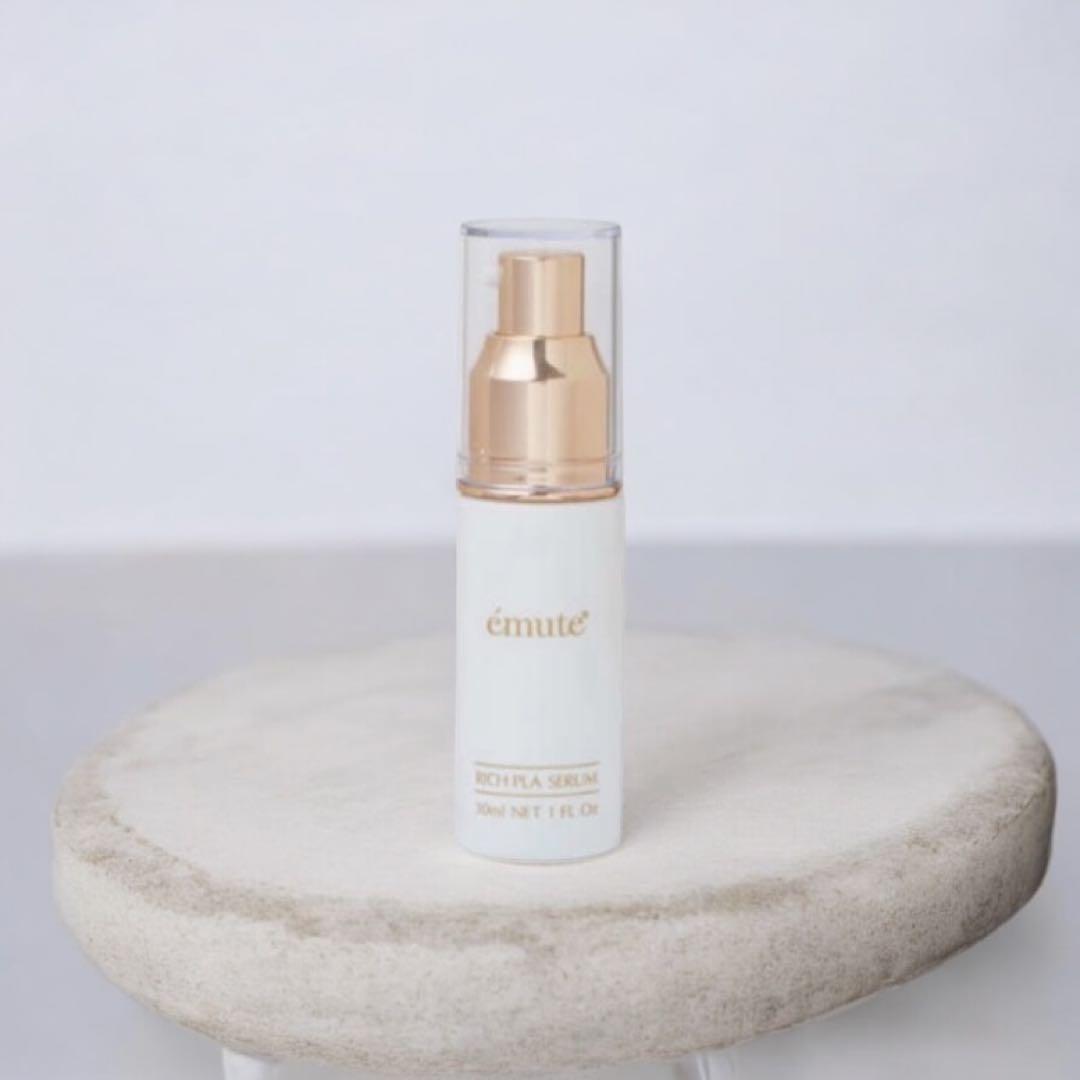 エミューテリッチプラセラム　エミューテリッチシルククリーム　2点セット