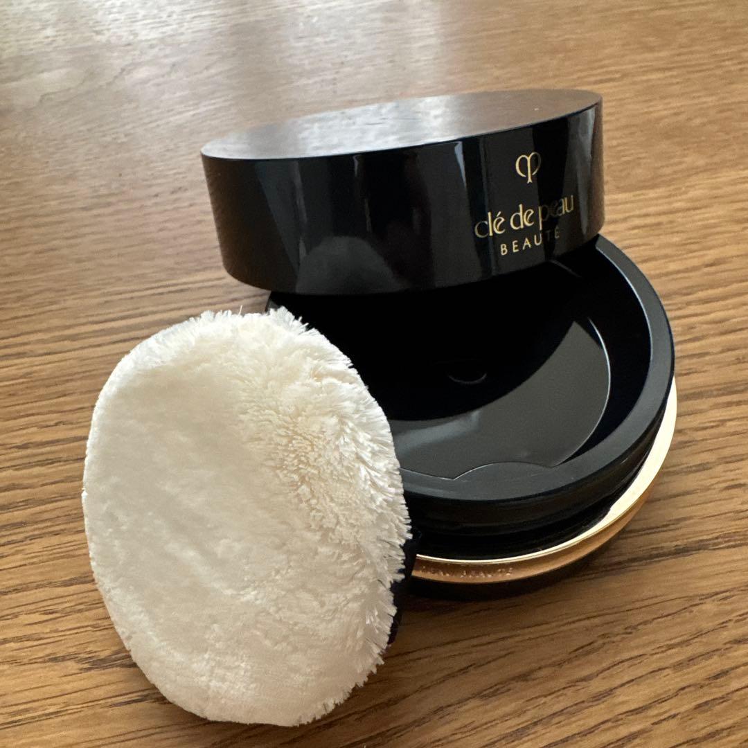 クレ ド ポー ボーテ　プードルトランスパラントn M