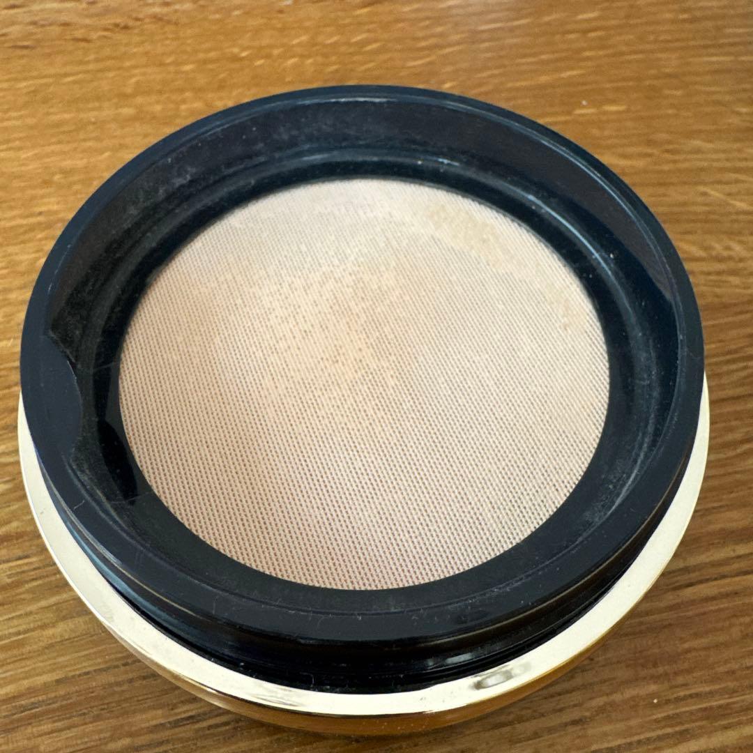 クレ ド ポー ボーテ　プードルトランスパラントn M