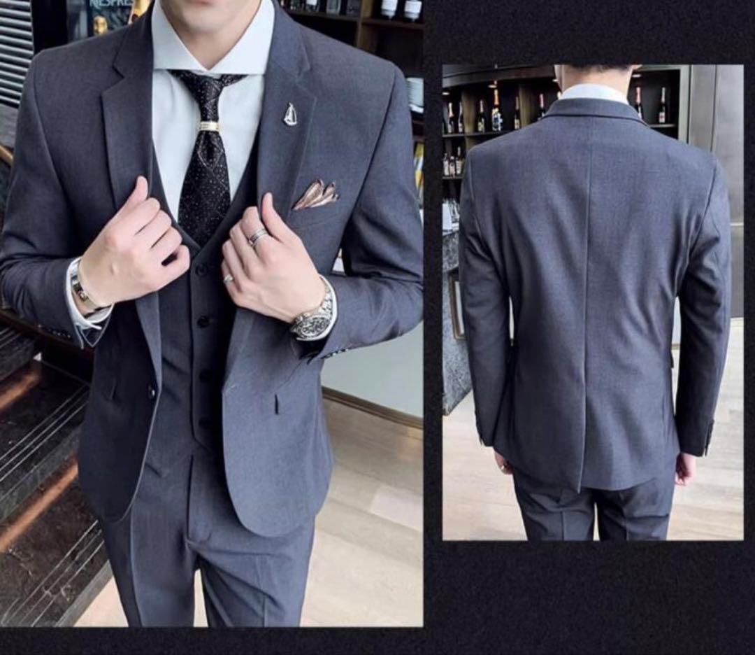 グレー スーツ ウィングカラー、蝶ネクタイ、ベスト付き