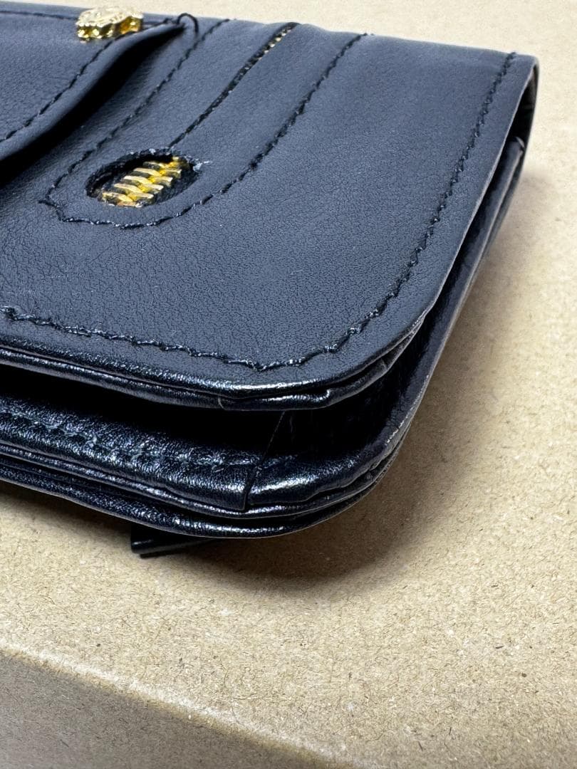 良品　VERSACE ポーチ 財布　ｗ7225-1212-①