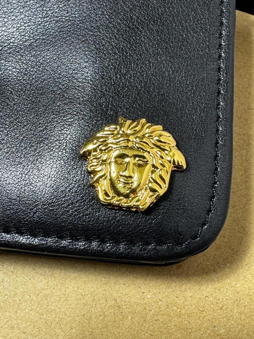 良品　VERSACE ポーチ 財布　ｗ7225-1212-①