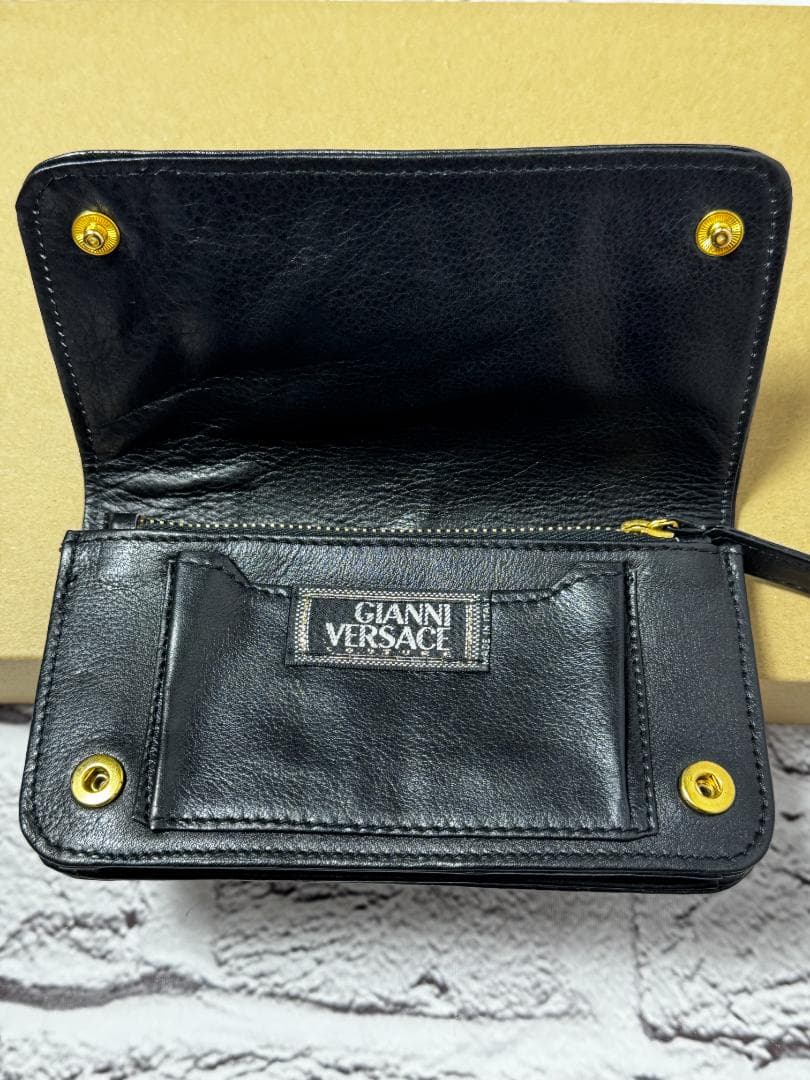 良品　VERSACE ポーチ 財布　ｗ7225-1212-①