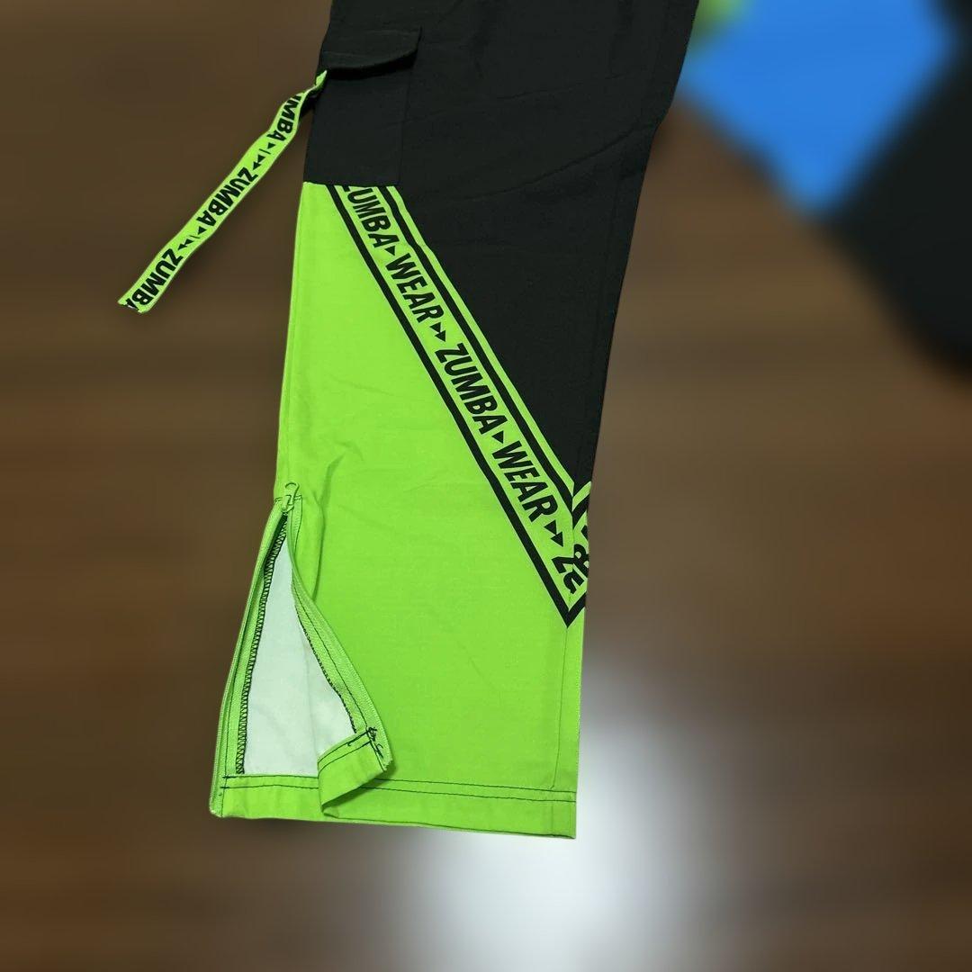 ZUMBA jwi正規品 週末限定価格❣️美品⭐️ZUMBA JWI 正規品☆カーゴ