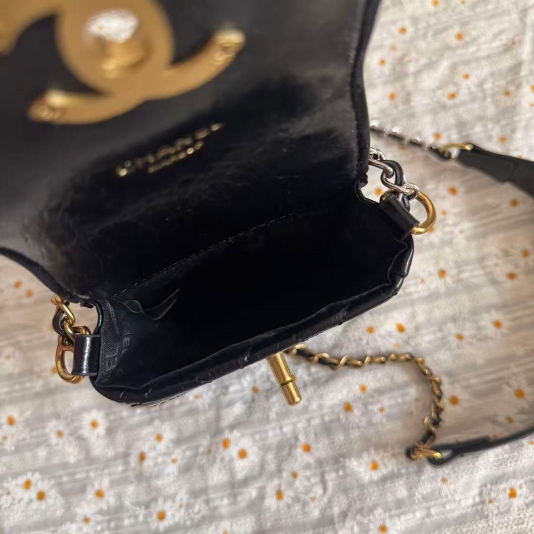 VIP限定 ノベルティ スマホポーチ ミニバッグ ポーチ付き