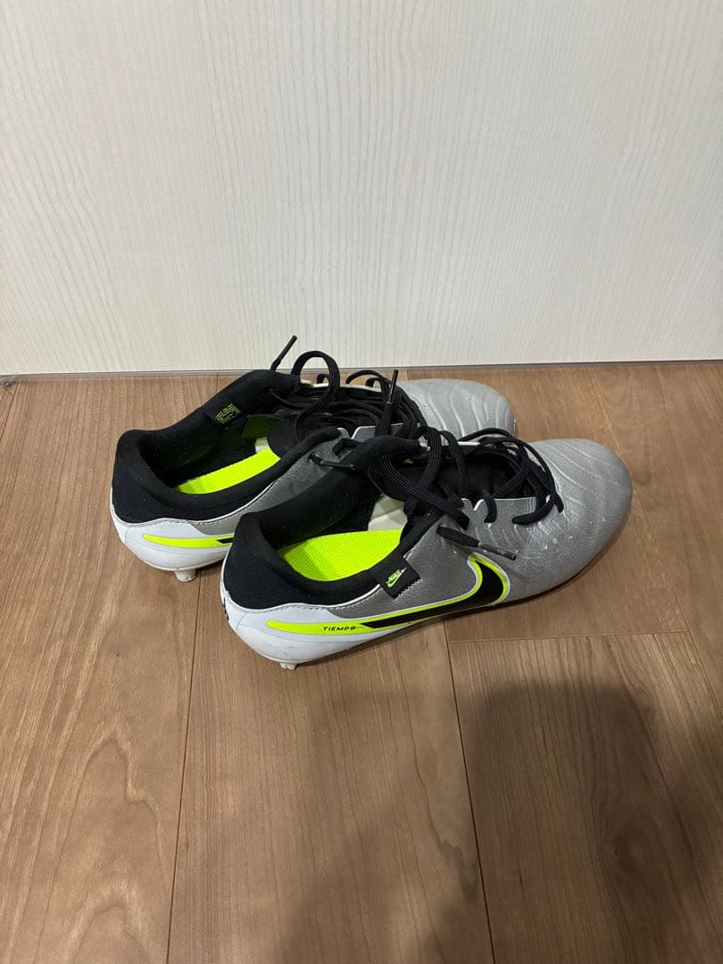 NIKE サッカースパイク　ティエンポレジェンド10 AG 26cm 　箱あり
